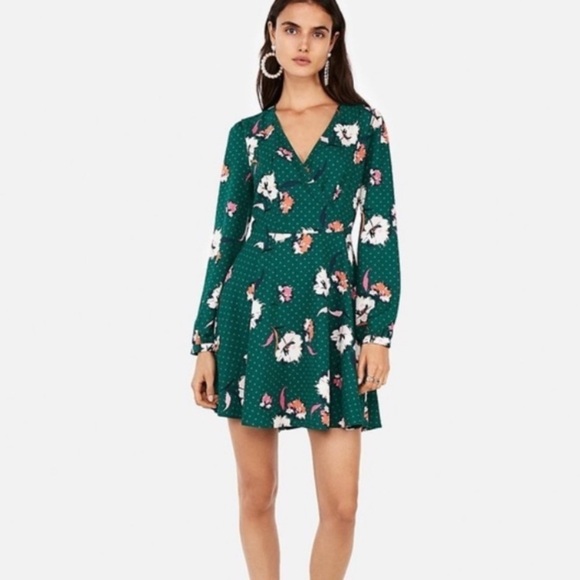 EXPRESS Floral Elastic Waist Fit Flare Dress - Picture 1 of 12
